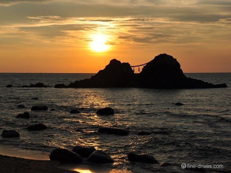 二見ヶ浦の夕日