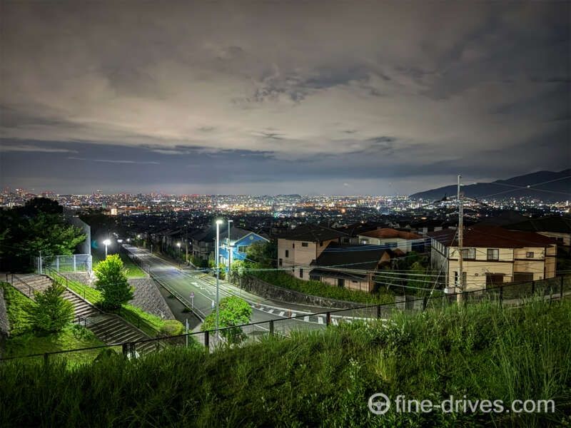 生松台中央公園の夜景