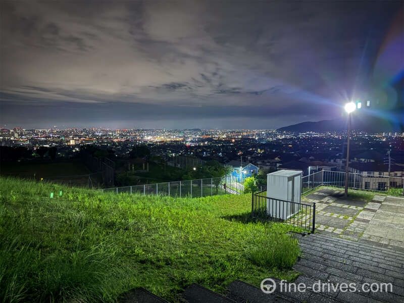 生松台中央公園の夜景