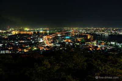 高塔山公園の夜景