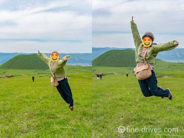 米塚ではしゃぐ