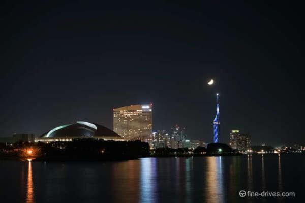 写真:オイルセンターからの百道浜の夜景
