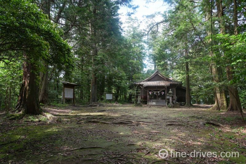 雨宮神社の境内 夏目友人帳聖地巡り