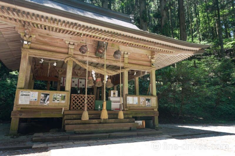 上色見熊野座神社  社殿