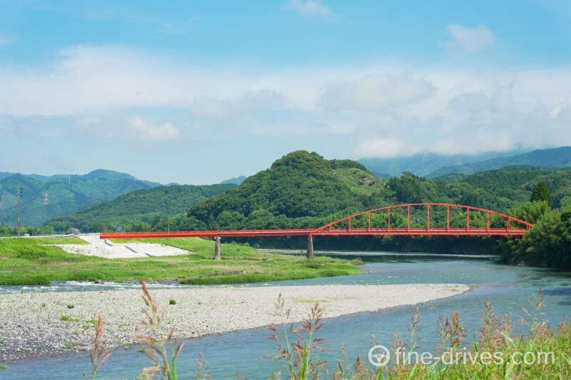 球磨川に架かる天狗橋